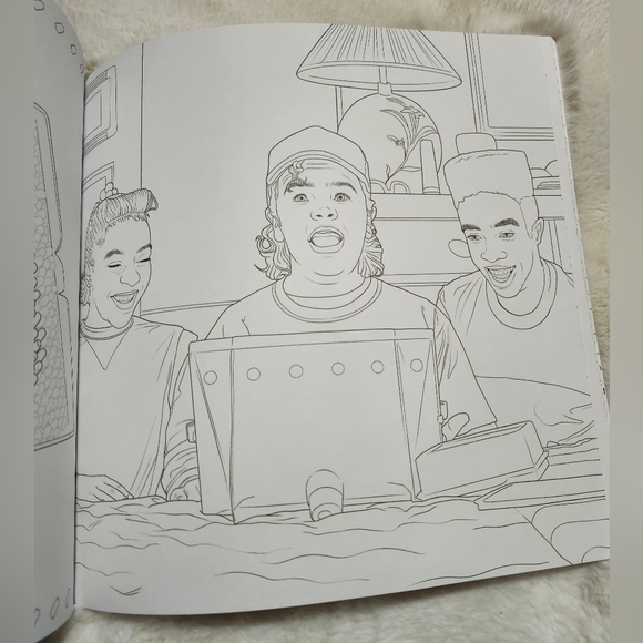Stranger Things: The Official Coloring Book, Season 4. New. - Picture 4 of 16